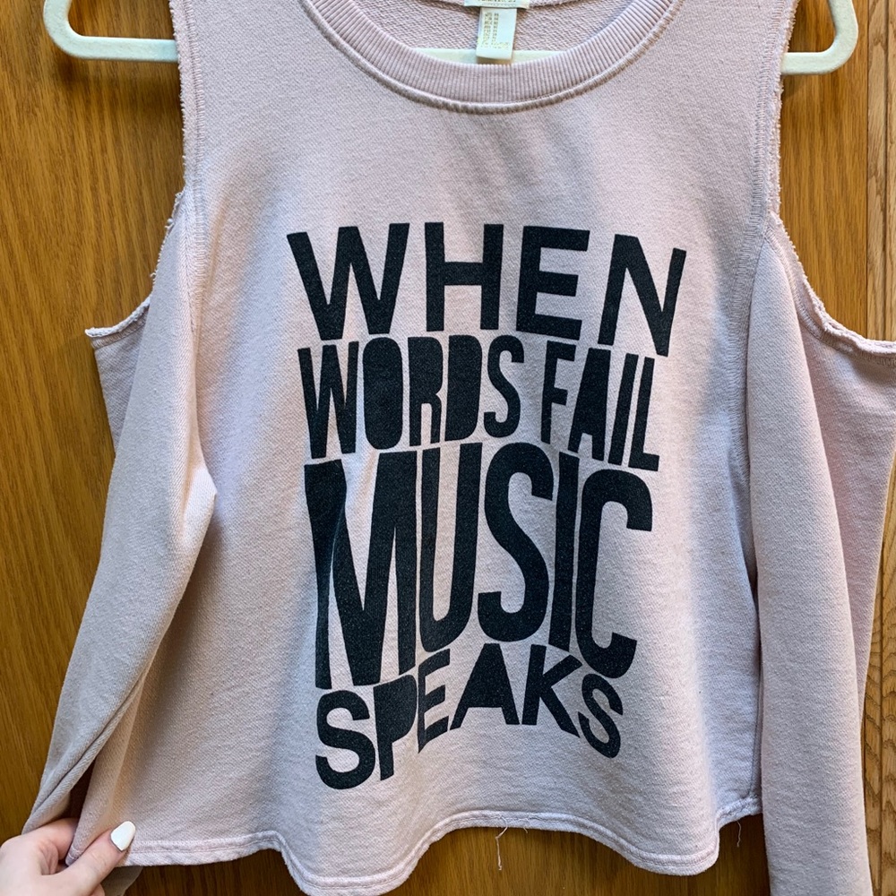 Off the shoulder top size M